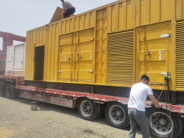 中平镇发电机出租100KW发电机需要什么规格的电缆线?